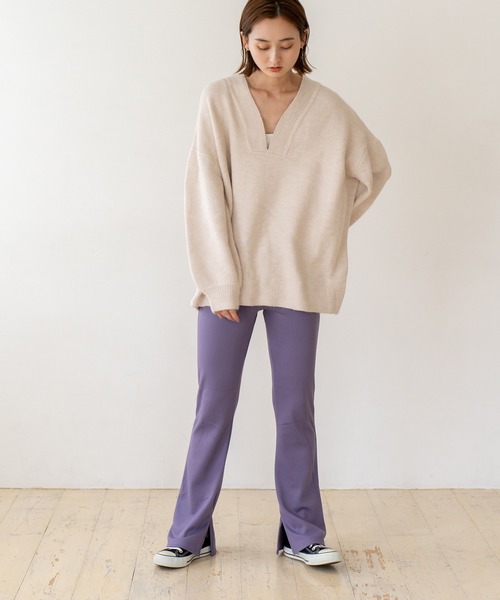 VitaFelice（ヴィータフェリーチェ）の「裏起毛 サイドスリット セミフレアリブレギンスパンツ（その他パンツ・レディース・ブルー系/ブラック/キャメル/ベージュ・FREE）」の16枚目の写真