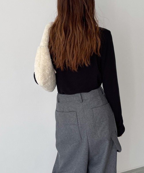 CANAL JEAN（キャナルジーン）の「El mar　シアーハイネックロングTシャツ（Tシャツ/カットソー・レディース・ブラック/チャコールグレー/アイボリー・ONE SIZE）」の9枚目の写真