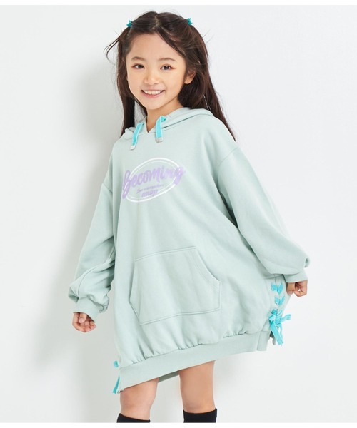 ANAP kids（アナップキッズ）の「ベロアリボンスピンドルフード付き裏毛スウェットワンピース（ワンピース・キッズ・ベージュ/ブラック/ミント・100cm/120cm/130cm/110cm）」の3枚目の写真