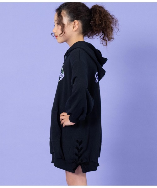 ANAP kids（アナップキッズ）の「ベロアリボンスピンドルフード付き裏毛スウェットワンピース（ワンピース・キッズ・ベージュ/ブラック/ミント・100cm/120cm/130cm/110cm）」の13枚目の写真