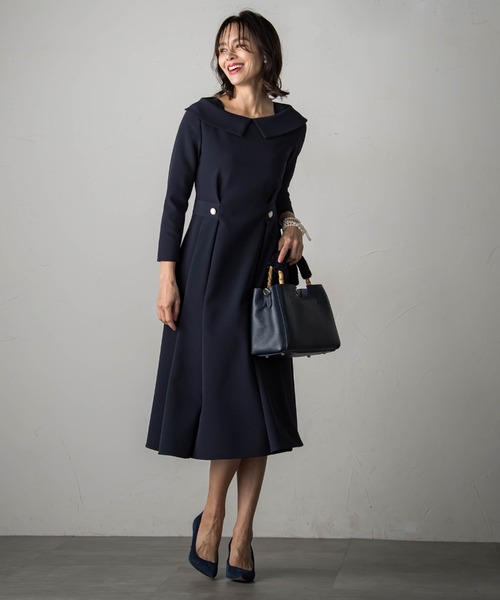 Viaggio Blu（ビアッジョブルー）の「soalonダブルクロスワンピース（ワンピース・レディース・ベージュ/ネイビー・M/S）」の19枚目の写真