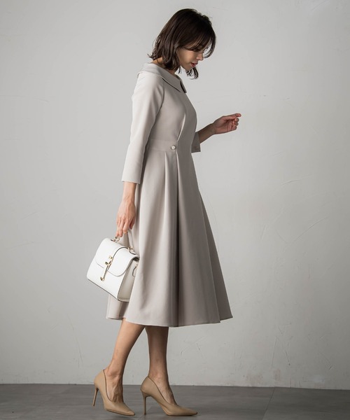 Viaggio Blu（ビアッジョブルー）の「soalonダブルクロスワンピース（ワンピース・レディース・ベージュ/ネイビー・M/S）」の9枚目の写真