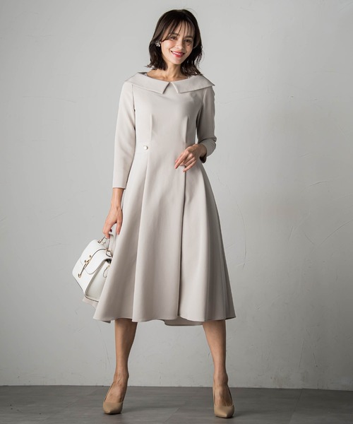 Viaggio Blu（ビアッジョブルー）の「soalonダブルクロスワンピース（ワンピース・レディース・ベージュ/ネイビー・M/S）」の11枚目の写真