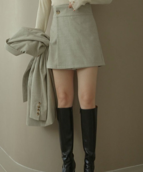 ACYM（アシーム）の「Chic herringbone wrap short パンツ