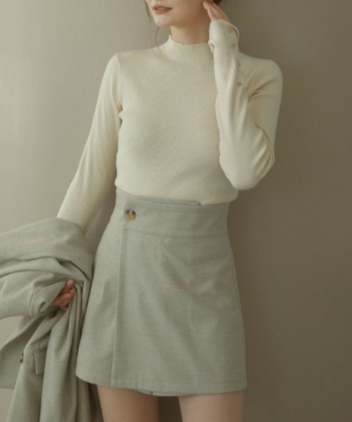 ACYM Wrap skirt short パンツ ACYM Wrap skirt short パンツ ACYM（アシーム）の「Wrap skirt