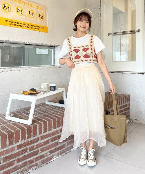 ad thie（アドティエ）の「ショート丈 クロシェニット×Tee SET（Tシャツ/カットソー・レディース・レッド/ブラウン・FREE）」の11枚目の写真