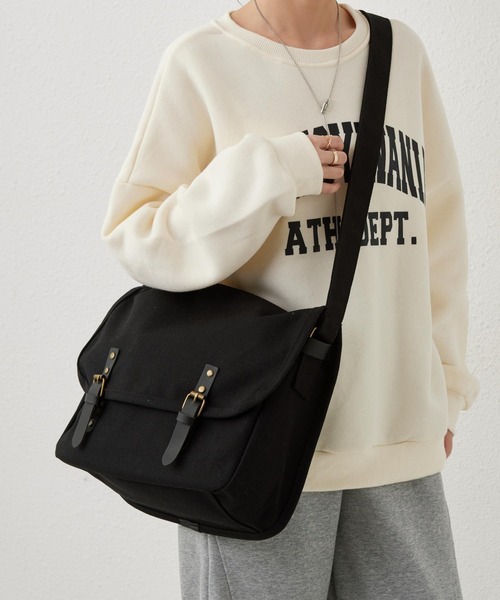 LA VORAGINE(ラ ヴォラジネ)の「大容量キャンバスショルダーバッグ キャンバス ポストマン ビッグショルダーバッグ メッセンジャーバッグ(メッセンジャーバッグ・レディース・グレー/カーキ/ブラウン/ブラック/ベージュ・FREE)」の19枚目の写真