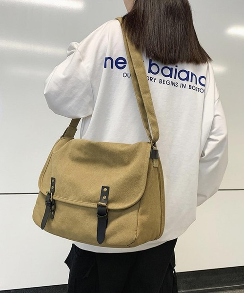 LA VORAGINE(ラ ヴォラジネ)の「大容量キャンバスショルダーバッグ キャンバス ポストマン ビッグショルダーバッグ メッセンジャーバッグ(メッセンジャーバッグ・レディース・グレー/カーキ/ブラウン/ブラック/ベージュ・FREE)」の9枚目の写真