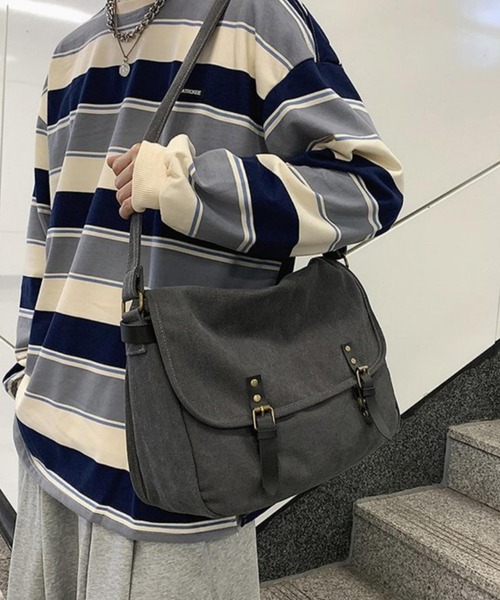 LA VORAGINE(ラ ヴォラジネ)の「大容量キャンバスショルダーバッグ キャンバス ポストマン ビッグショルダーバッグ メッセンジャーバッグ(メッセンジャーバッグ・レディース・グレー/カーキ/ブラウン/ブラック/ベージュ・FREE)」の16枚目の写真