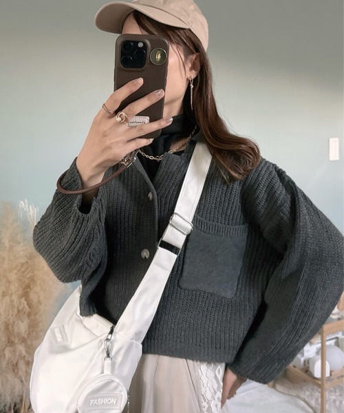 Miniministore(ミニミニストア)の「ショート丈ニット カーディガン トップス(カーディガン/ボレロ・レディース・ブラウン/ダークグレー/ベージュ・FREE)」の16枚目の写真