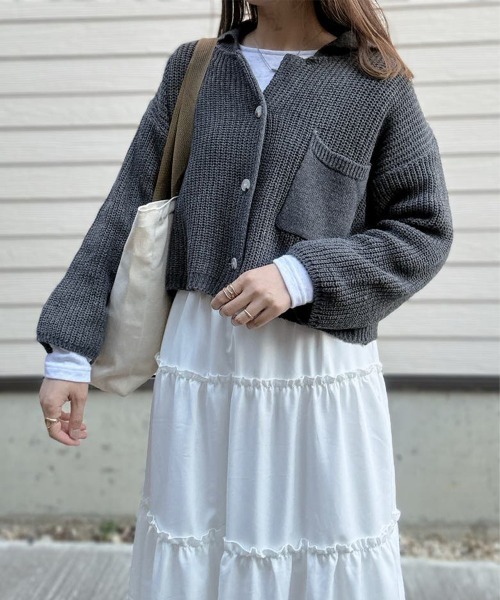 Miniministore(ミニミニストア)の「ショート丈ニット カーディガン トップス(カーディガン/ボレロ・レディース・ブラウン/ダークグレー/ベージュ・FREE)」の22枚目の写真