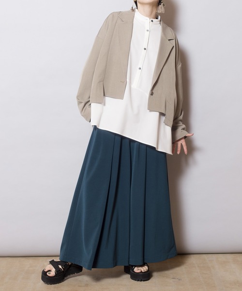 OSMOSIS(オズモーシス)の「ショートジャケット(テーラードジャケット・レディース・ネイビー/ブラック/ベージュ・ONE SIZE)」の17枚目の写真