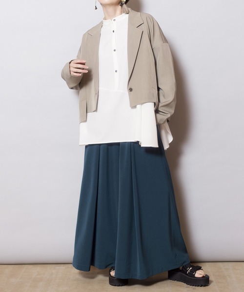 OSMOSIS(オズモーシス)の「ショートジャケット(テーラードジャケット・レディース・ネイビー/ブラック/ベージュ・ONE SIZE)」の16枚目の写真