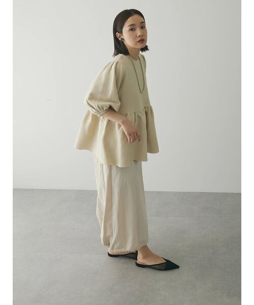 armonia(アルモニーア)の「a.ウエストギャザー袖ボリュームニット(ニット/セーター・レディース・ブラック/ブルー/グレー/アイボリー・FREE)」の14枚目の写真