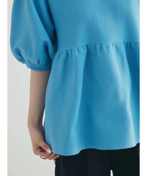 armonia(アルモニーア)の「a.ウエストギャザー袖ボリュームニット(ニット/セーター・レディース・ブラック/ブルー/グレー/アイボリー・FREE)」の10枚目の写真