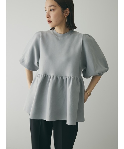 armonia(アルモニーア)の「a.ウエストギャザー袖ボリュームニット(ニット/セーター・レディース・ブラック/ブルー/グレー/アイボリー・FREE)」の4枚目の写真