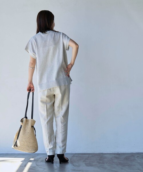 coen(コーエン)の「接触冷感リネンレーヨンテーパードパンツ(スラックス・レディース・ブラック/ネイビー/オレンジ系その他/オリーブ/ナチュラル・S/M/L)」の21枚目の写真