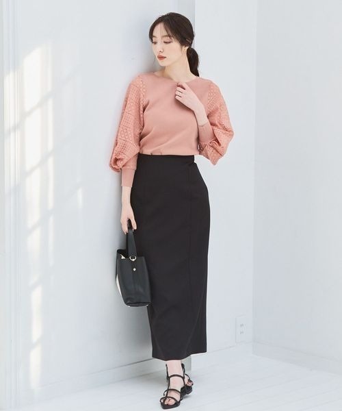 Andemiu(アンデミュウ)の「スリットIラインスカート111756(スカート・レディース・アイボリー/ブルー/ブラック/カーキ・SMALL/MEDIUM)」の1枚目の写真