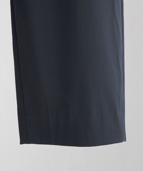 LOEFF(ロエフ)の「<LOEFF>TW タフタ オールインワン(つなぎ/オールインワン・レディース・ブラック/ネイビー・1/0)」の10枚目の写真