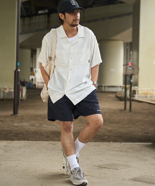 Eddie Bauer(エディーバウアー)の「リネン混 半袖 キャンプシャツ(シャツ/ブラウス・メンズ・マルーン/サックスブルー/ウィート/ホワイト/インディゴブルー・L/M/XL/S/XXL)」の22枚目の写真