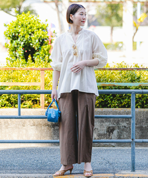 F by ROSSO（エフバイロッソ）の「『UR TECH』F by ROSSO　イージーリネンボリュームブラウス（シャツ/ブラウス・レディース・ミント/グリーン系その他/ネイビー/オフホワイト/ピンク・FREE）」の8枚目の写真