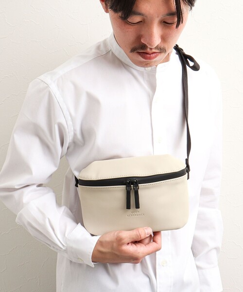 UCON ACROBATICS（ユーコンアクロバティックス）の「【UCON ACROBATICS/ユーコン・アクロバティックス】Jona Medium Bag Lotus（ショルダーバッグ・メンズ・ブラック/レンガ/ベージュ/ブルー・FREE）」の6枚目の写真