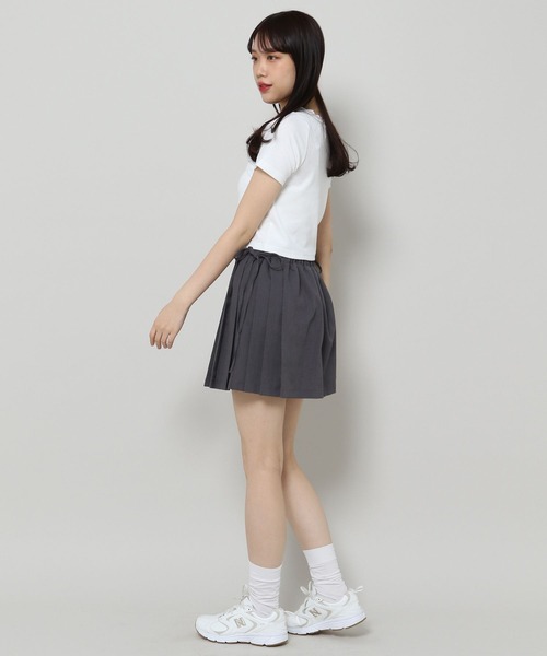 3.3 Field Trip （3.3フィールドトリップ）の「3.3 Field Trip／サイドプリーツ ミニスカート（裏地付き） 2105744（スカート・レディース・チャコール/ブラック・FREE）」の4枚目の写真