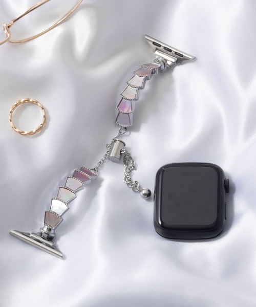 emonique(エモニーク)の「ステンレス製 Apple Watch バンド スマートウォッチバンド【38/40/41/42/44/45/49mm対応】(デジタル腕時計・レディース・ゴールド系その他/ピンクゴールド/シルバー×ブルー/ブラック/シルバー/ブラック×シルバー・38/42)」の3枚目の写真
