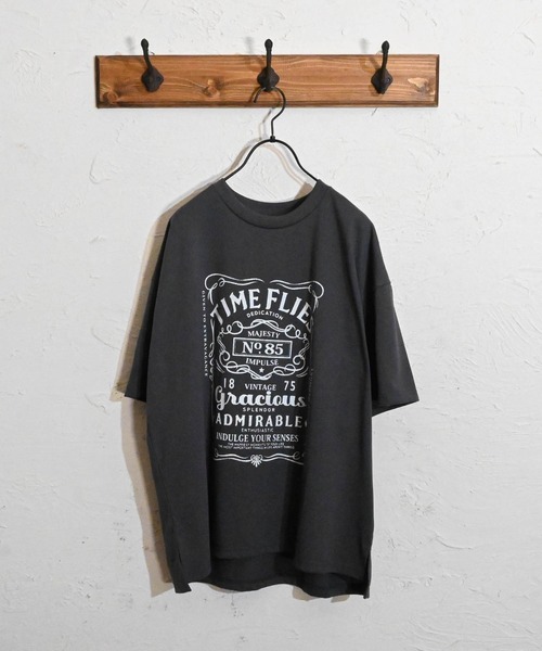 Anytime Songs(エニータイムソングス)の「16/TC 天竺プリントTシャツ(ダイス、ジャックダニエル、看板係)(Tシャツ/カットソー・メンズ・グレー系その他/チャコール/ホワイト系その他2/ブラック系その他2/グレー系その他2/ブラック/ホワイト/ホワイト系その他/ブラック系その他・LARGE/X-LARGE/MEDIUM)」の7枚目の写真