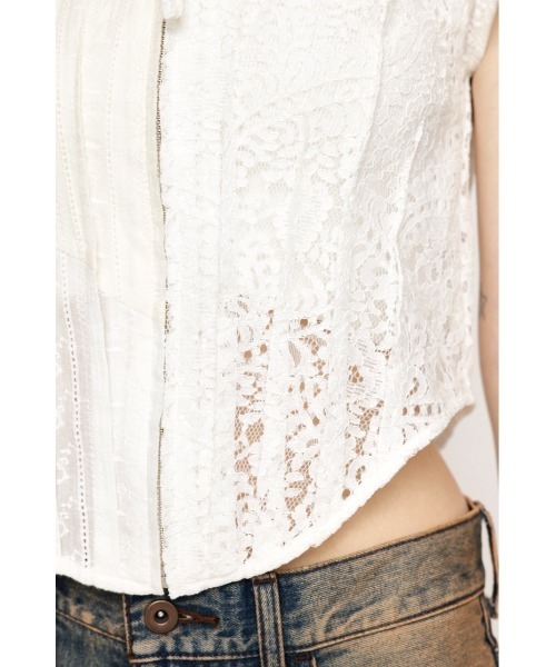 SLY 新品完売ブラックCAP SLEEVE ZIP LACE トップス SLY（スライ）の「CAP SLEEVE ZIP LACE TOPS キャップ スリーブ