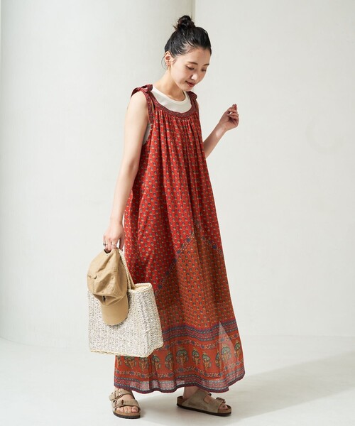 Freada(フリーダ)の「Freada/フリーダ インド肩リボンエスニックキャミワンピース(ワンピース・レディース・オレンジ/ブラック・ONE SIZE)」の7枚目の写真