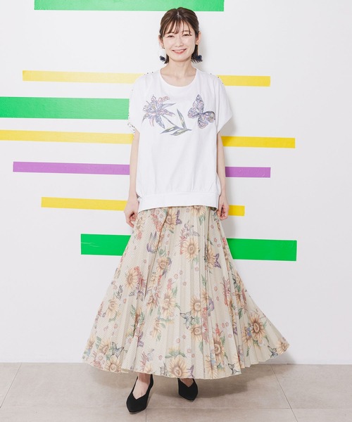 iS ScoLar（イズスカラー）の「542231：蝶花ひまわり柄メッシュプリーツスカート（スカート・レディース・ブラック/グリーン/アイボリー・M）」の5枚目の写真