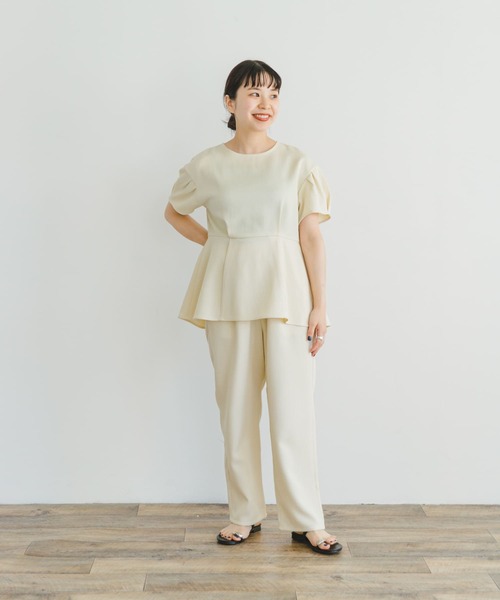 haco!　ハコ　セットアップ　ペプラム　トップス　テーパードパンツ　グレー ペプラムトップス×パンツセット[ITA4-26A005]｜URBAN RESEARCH