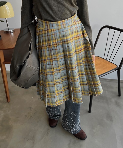SHAGGIE（シャギー）の「プリーツミディチェック柄スカート（スカート・レディース・パープル/イエロー・FREE）」の6枚目の写真