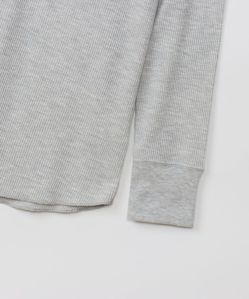 HANES(ヘインズ)の「【Hanes/ヘインズ】レディース クルーネック(Tシャツ/カットソー・レディース・ブラック/オフホワイト/ヘザーグレー/ダークネイビー・FREE)」の12枚目の写真