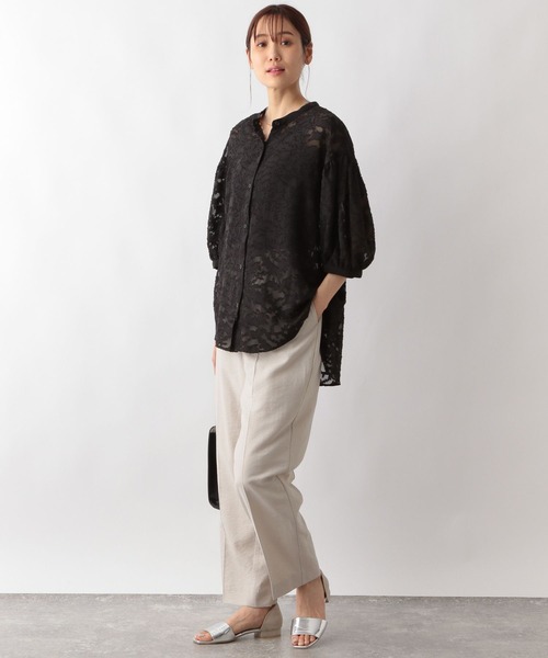 GLOBAL WORK（グローバルワーク）の「ジャガードブラウス/125537（シャツ/ブラウス・レディース・ブラック/グレイッシュベージュ/オフホワイト・FREE）」の5枚目の写真