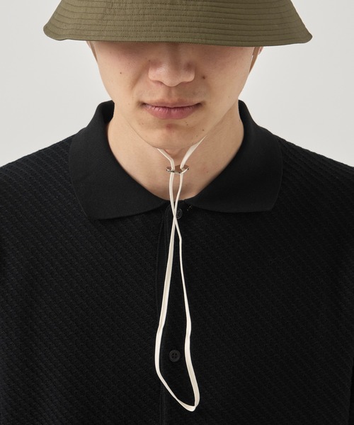 KIJIMA TAKAYUKI（キジマ　タカユキ）の「WAXED COTTON CHIN STRAP（キャップ・メンズ・ブラック/アイボリー・FREE）」の5枚目の写真