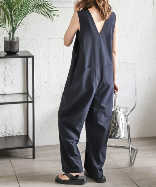 SUGAR BISKET(シュガービスケット)の「フロントジップオールインワン(つなぎ/オールインワン・レディース・ブラック/ベージュ/ネイビー/グレー・フリー)」の9枚目の写真