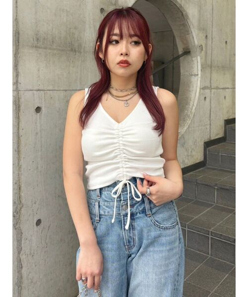 EVRIS（エヴリス）の「ギャザーリボンタンクトップ（タンクトップ・レディース・レッド/ホワイト/ブラック・FREE）」の4枚目の写真