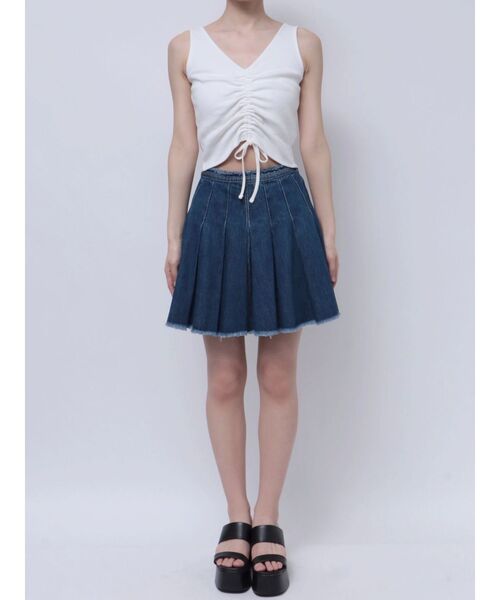 EVRIS（エヴリス）の「ギャザーリボンタンクトップ（タンクトップ・レディース・レッド/ホワイト/ブラック・FREE）」の15枚目の写真