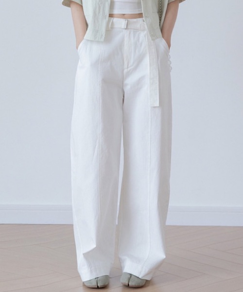 ANOTHER S(アナザーエス)の「ベルト付きカーブチノパン(チノパンツ・レディース・ホワイト/ベージュ・S/M/L/XS)」の5枚目の写真