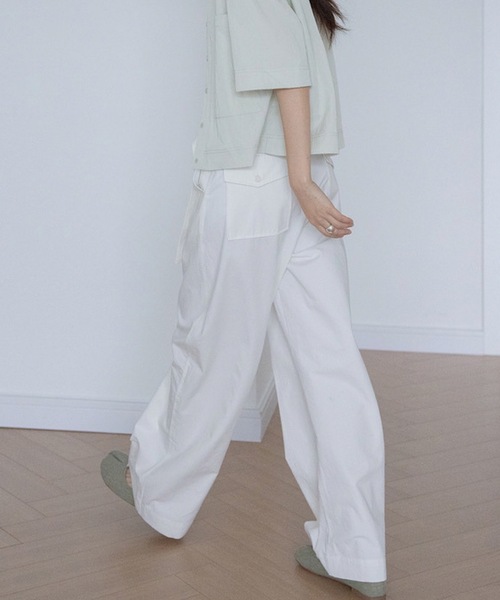 ANOTHER S(アナザーエス)の「ベルト付きカーブチノパン(チノパンツ・レディース・ホワイト/ベージュ・S/M/L/XS)」の7枚目の写真
