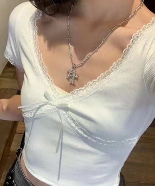 tolene(トレネ)の「レース使い胸クロスデザインフロントリボン付き半袖トップス(Tシャツ/カットソー・レディース・ピンク/ホワイト/ブラック・FREE)」の6枚目の写真
