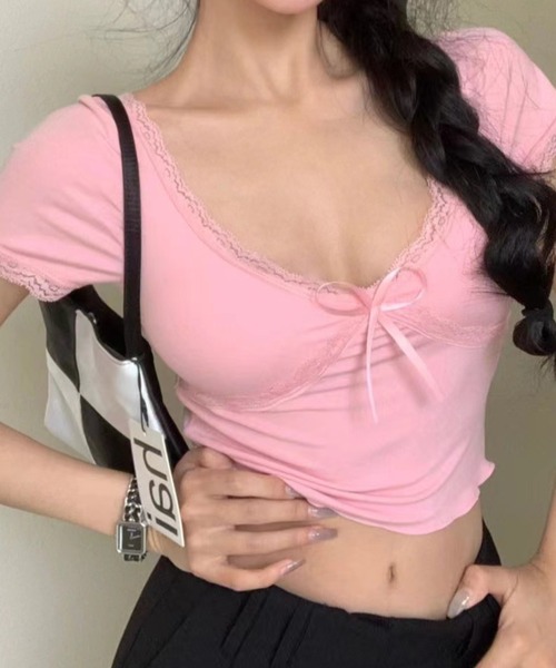 tolene(トレネ)の「レース使い胸クロスデザインフロントリボン付き半袖トップス(Tシャツ/カットソー・レディース・ピンク/ホワイト/ブラック・FREE)」の14枚目の写真