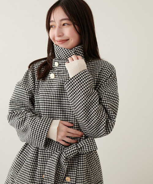 natural couture(ナチュラルクチュール)の「べこべこ金釦2WAYスタンドコート(その他アウター・レディース・チャコールグレー/ライトベージュ/ボルドー/その他1/モカ/ネイビー・MEDIUM/LARGE)」の7枚目の写真