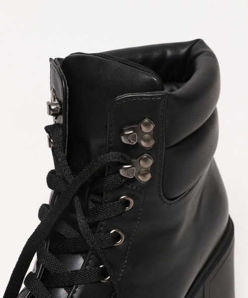 FOREVER 21（フォーエバー トゥエンティーワン）の「【2024FW】レースアップショートブーツ（ブーツ・レディース・ブラック・MEDIUM/LARGE/X-LARGE）」の7枚目の写真