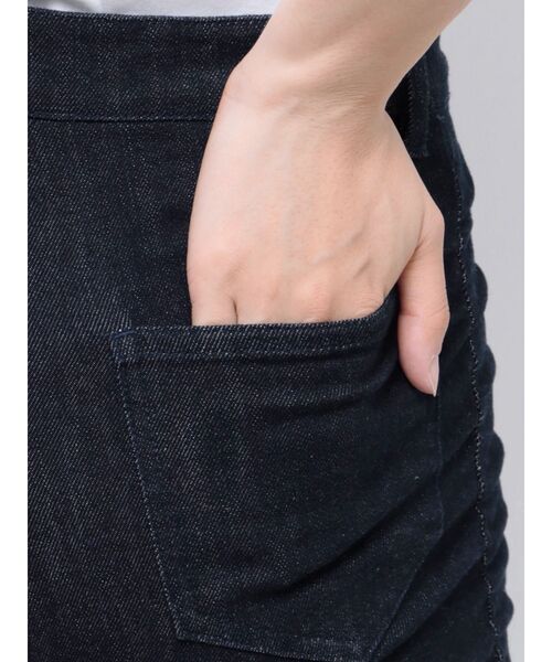 jouetie（ジュエティ）の「ギャザーフレアパンツ（デニムパンツ・レディース・ブラック/ブルー・SMALL/MEDIUM）」の7枚目の写真