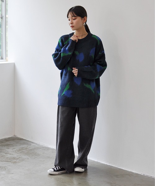 Meli rich(メリーリッチ)の「ニュアンスハート柄ジャガードニットプルオーバー(ニット/セーター・レディース・ネイビー/ライトベージュ/オフホワイト・MEDIUM)」の17枚目の写真