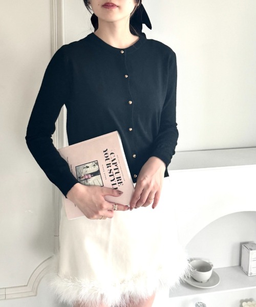 Loueme(ルエム)の「【6色展開】ゴールドボタンカーディガン(カーディガン/ボレロ・レディース・ピンク/レッド/ブラウン/グレー/ブラック/アイボリー・FREE)」の12枚目の写真