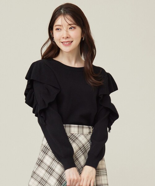 ANY SIS(エニィスィス)の「【洗える】フリルスリーブ ニット(ニット/セーター・レディース・ダルブルー系/ダークブラウン系/ブラック系・0)」の3枚目の写真
